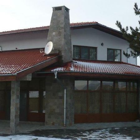 Вила Дъбовец Dubovets Buitenkant foto