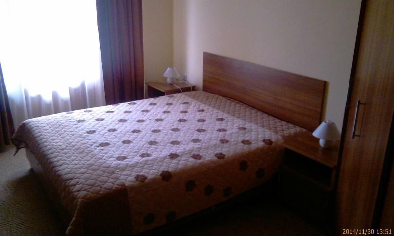 Вила Дъбовец Dubovets Buitenkant foto